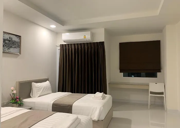 Hotel Icare & Bangkok