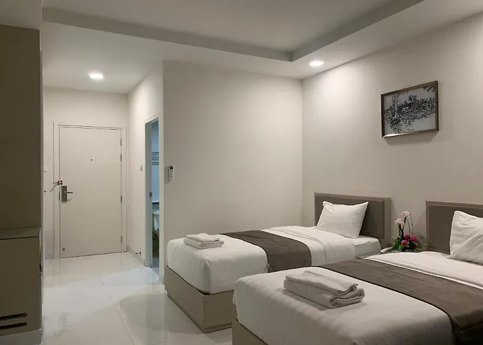 Icare & Hotel 3*