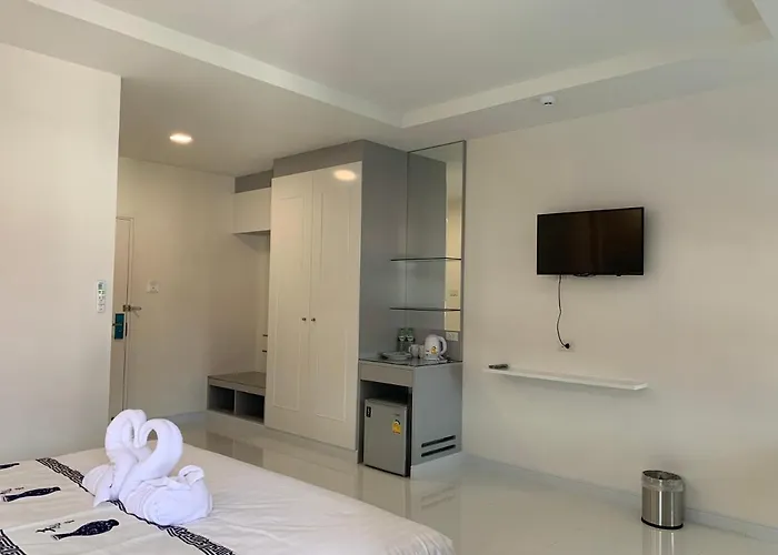 Icare & Hotel