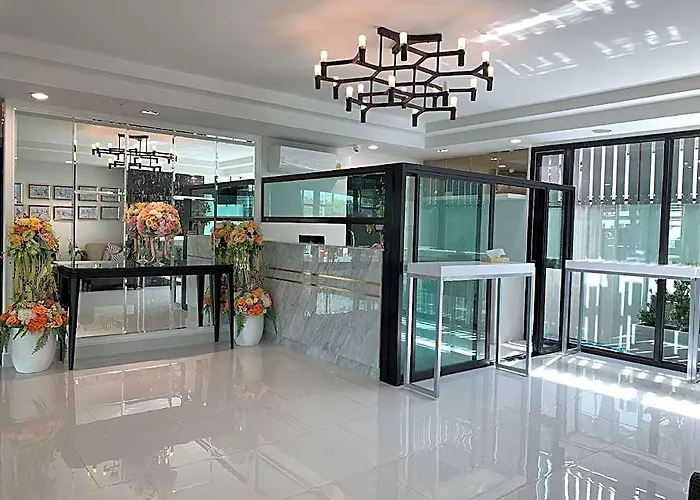Icare & Hotel