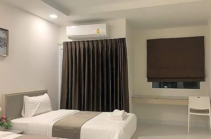 Icare & Hotel